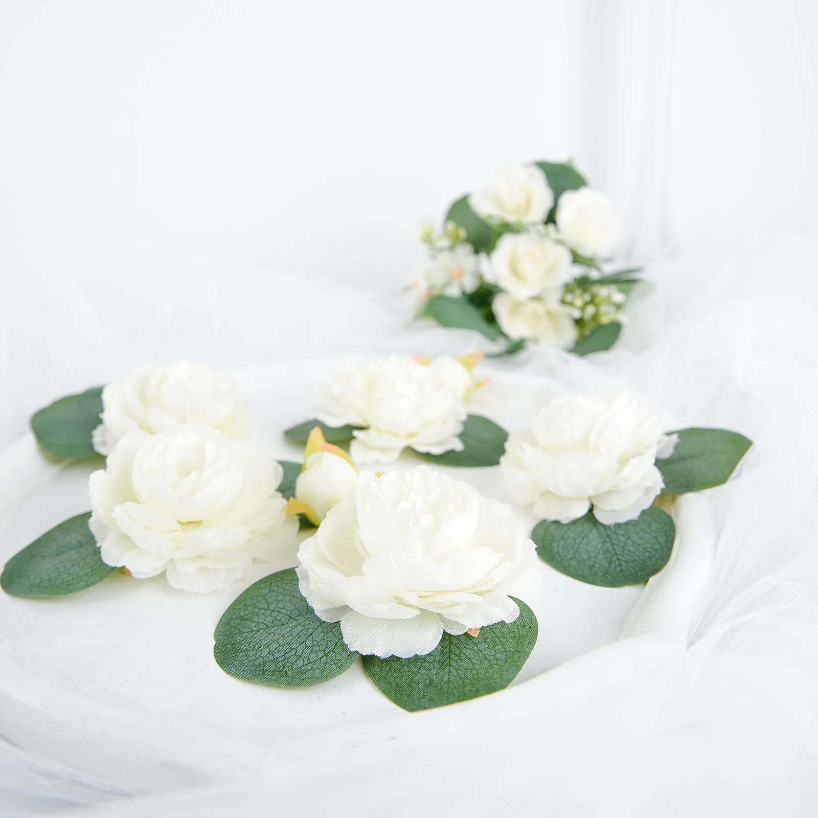 200 Pcs Frosted Green Artificial Greenery Eucalyptus Leaves, Cake Decorations, Table Scatters
