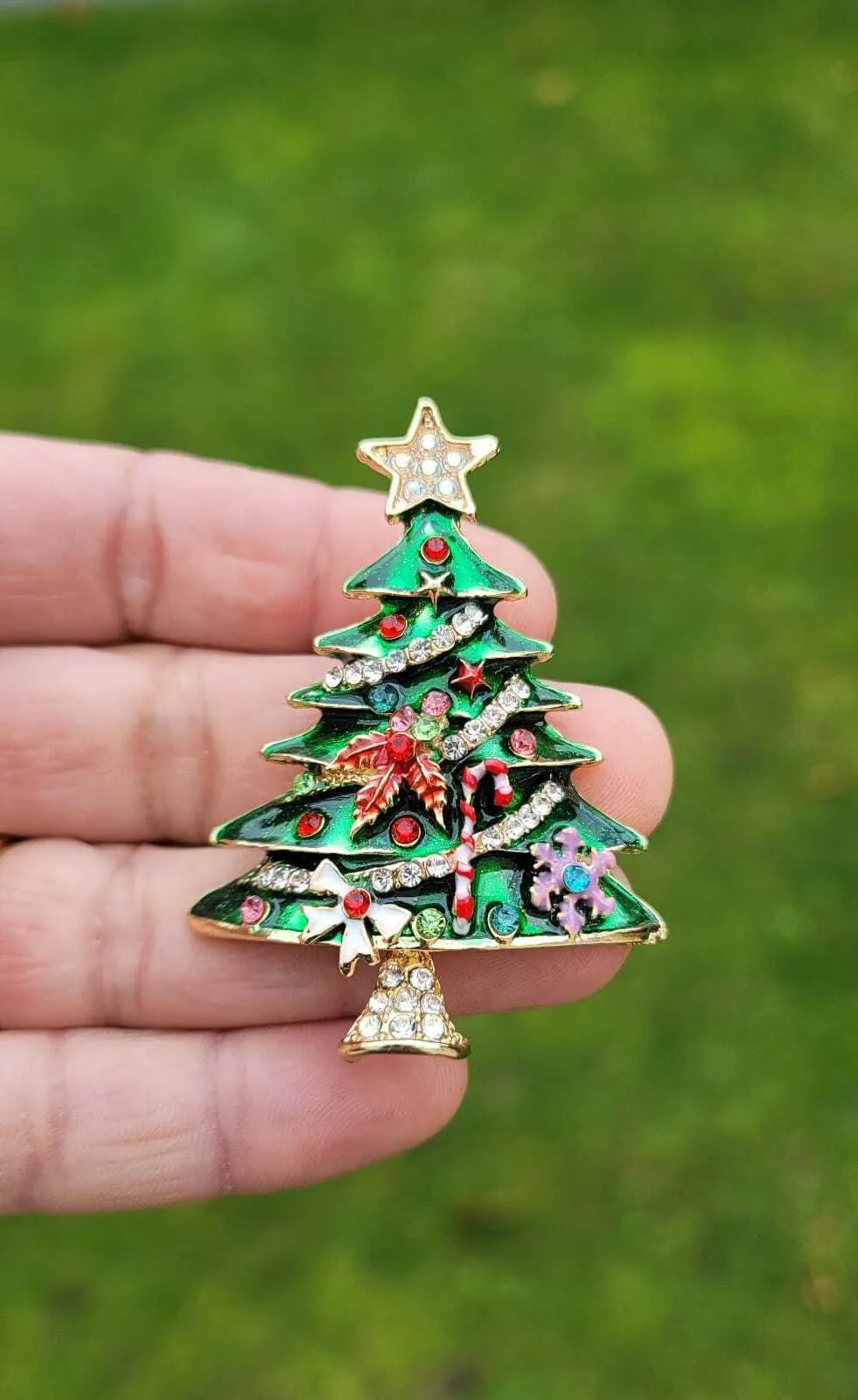 Christmas Tree Brooch Gold Plated Broach Colour Stones Celebrity Queen PIN i13
