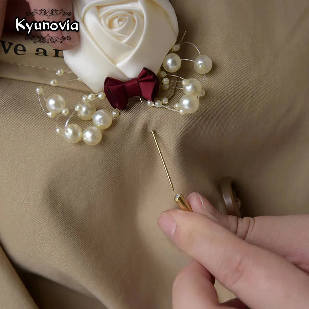 Corsage & Boutonnieres Groom Groomsmen Buttonhole Flowers