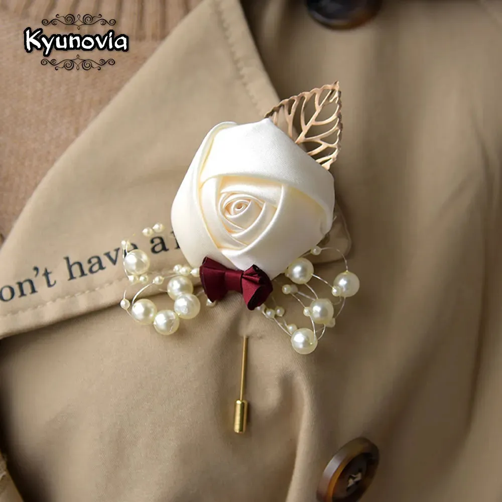 Corsage & Boutonnieres Groom Groomsmen Buttonhole Flowers