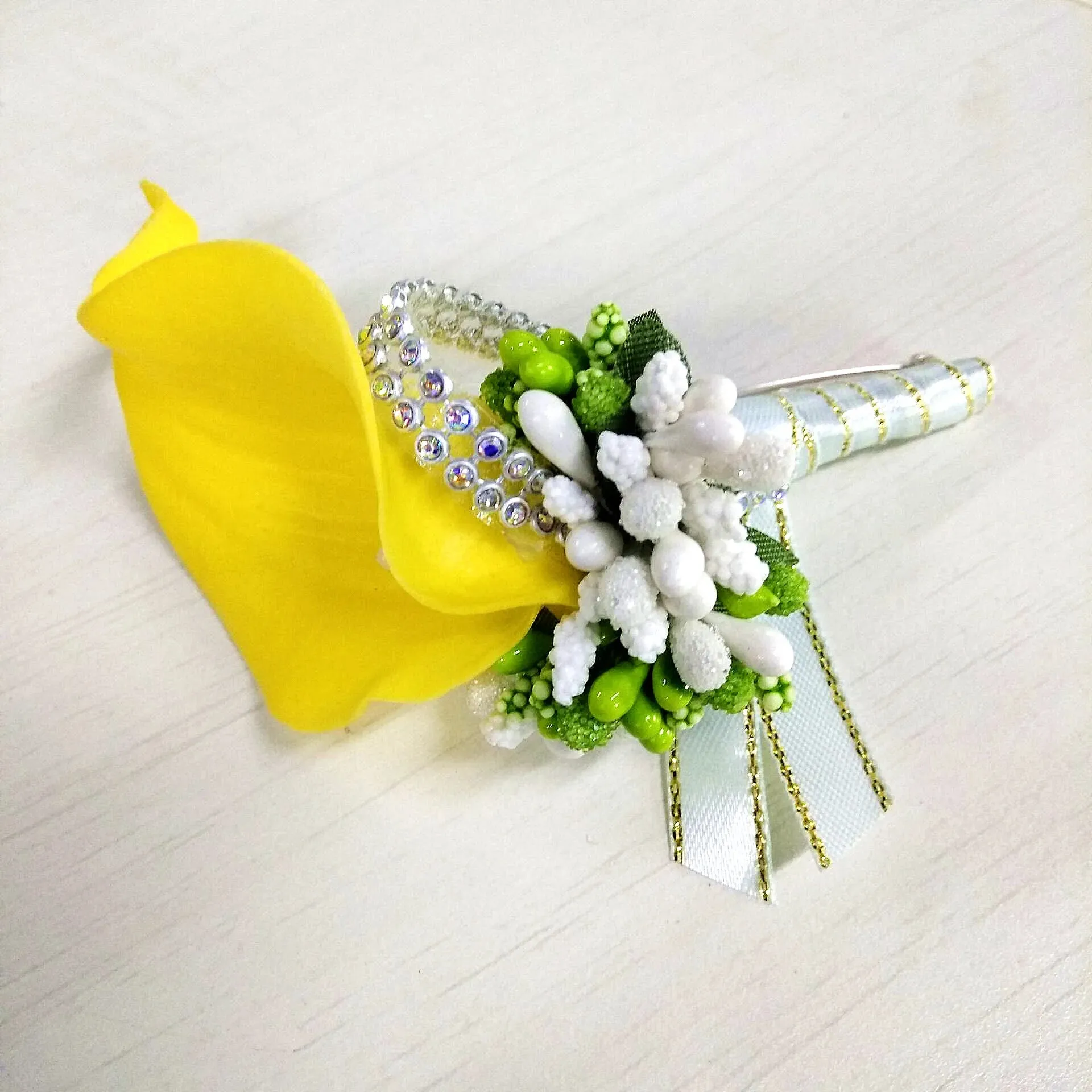 Corsage Boutonniere Pin Wedding Corsage Boutonniere for Groom Lily