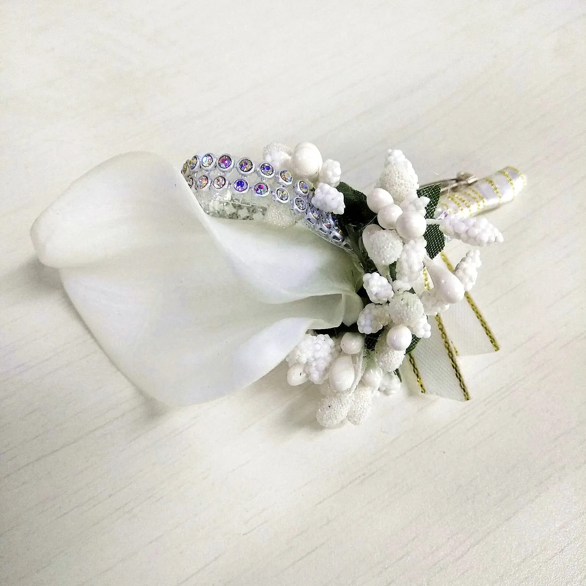 Corsage Boutonniere Pin Wedding Corsage Boutonniere for Groom Lily