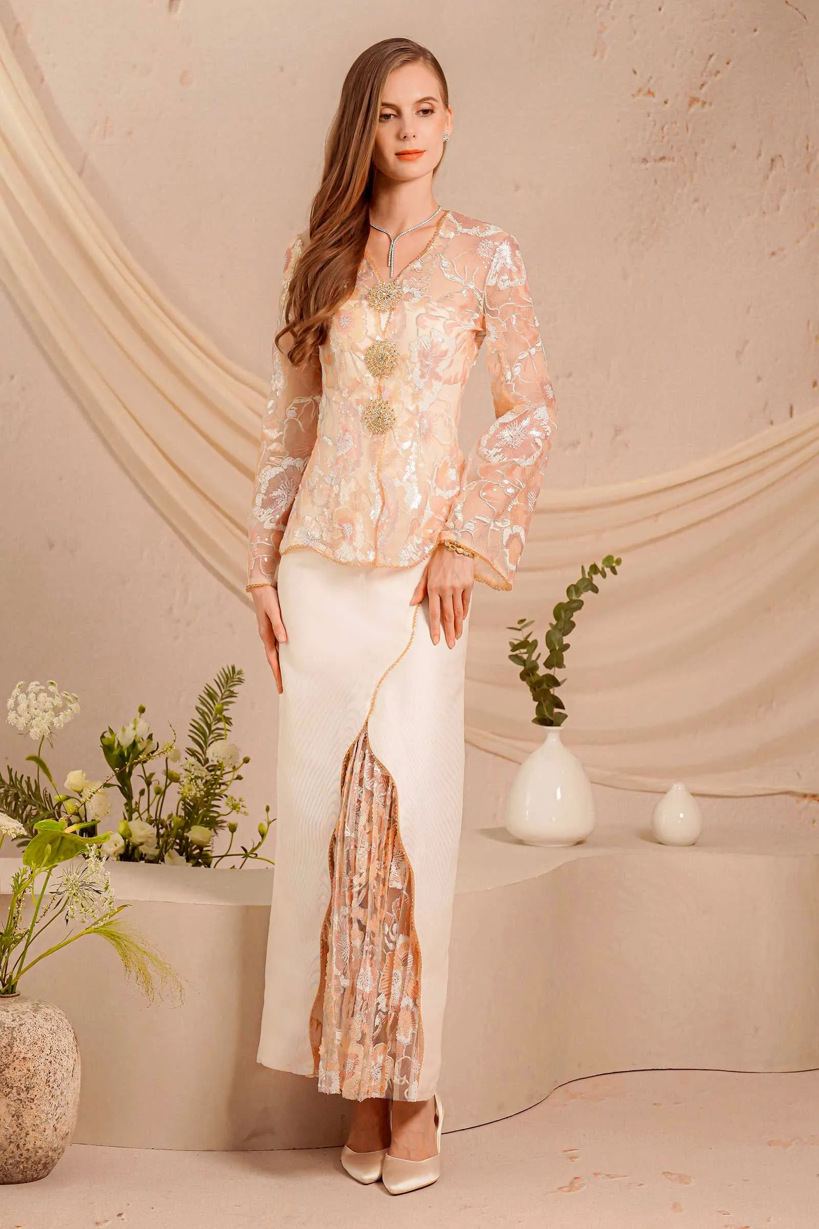 Dahlia Kebaya Set (Blush)