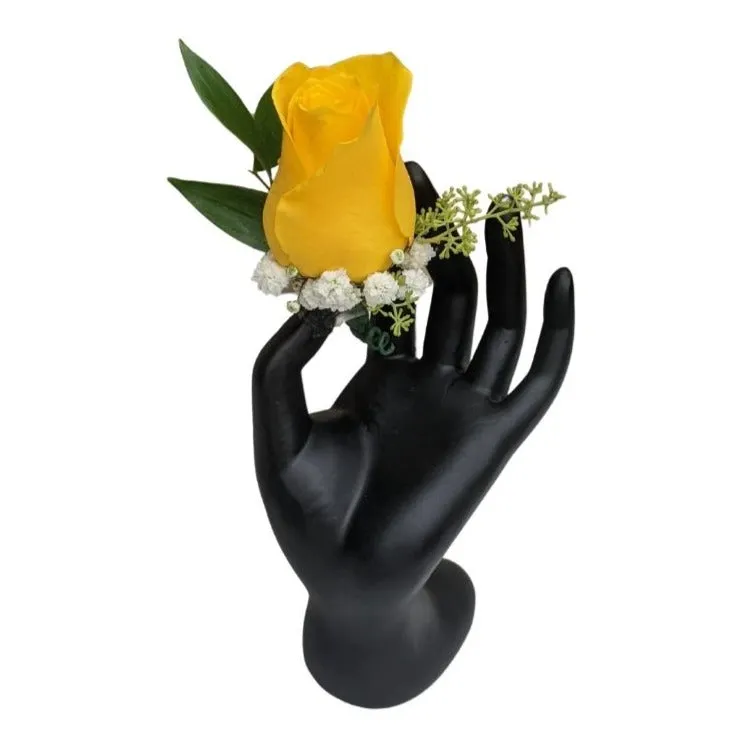 Deluxe Rose Boutonniere