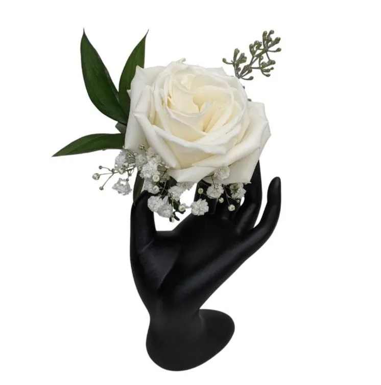 Deluxe Rose Boutonniere