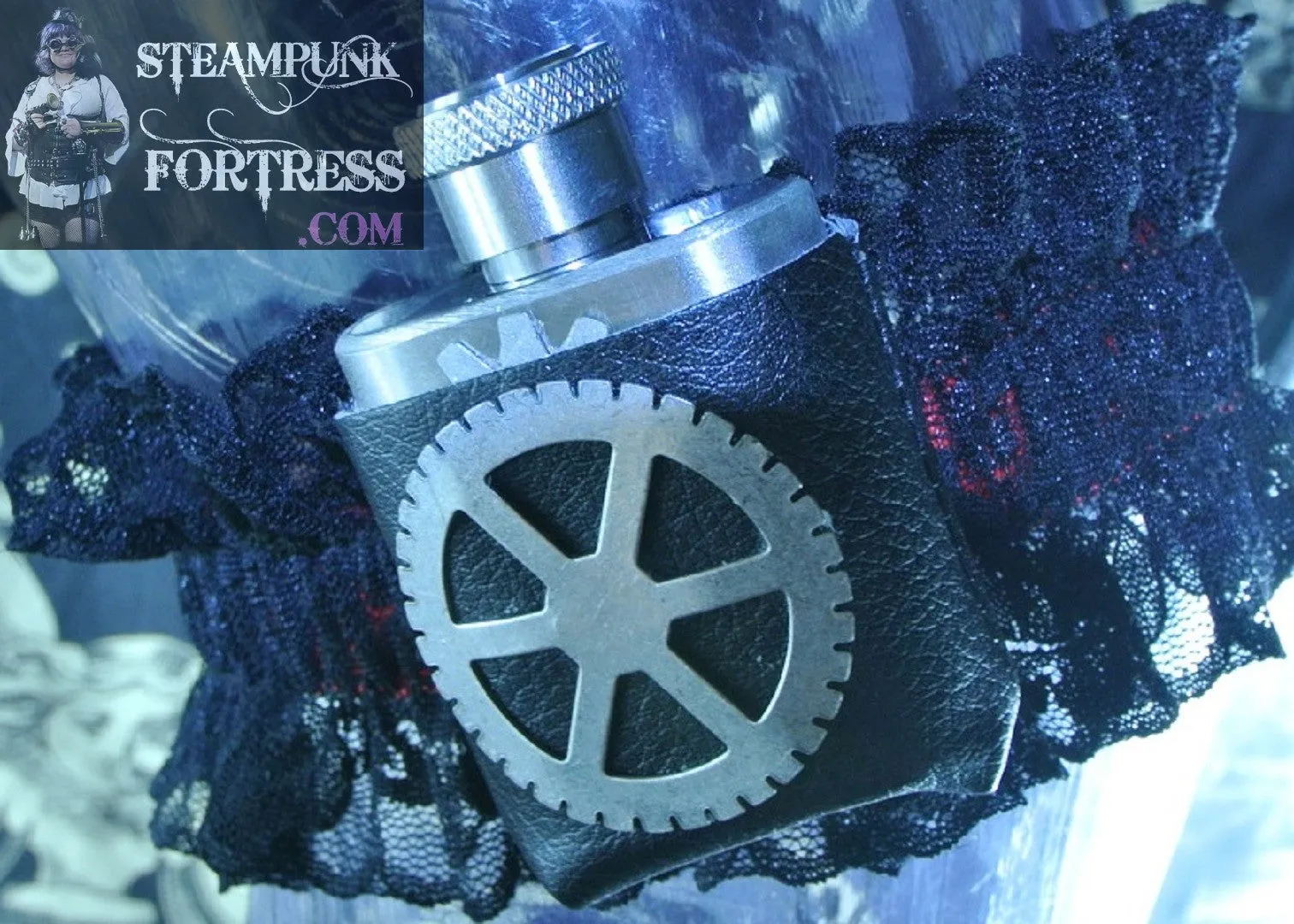 FLASK REAL 1 OZ SHOT WORKING SILVER XL WATCH CLOCK ROUND GEAR 3 SILVER GEARS ON FLASK BLACK RED GARTER WEDDING STARR WILDE STEAMPUNK FORTRESS