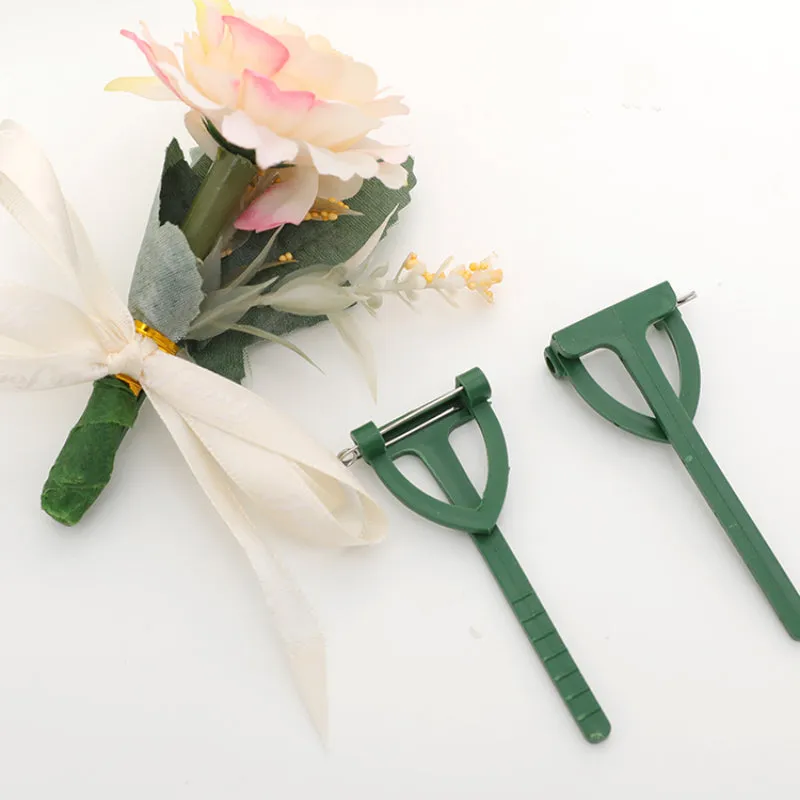Floral Boutonniere Magnets Plastic Safety Pins Holder
