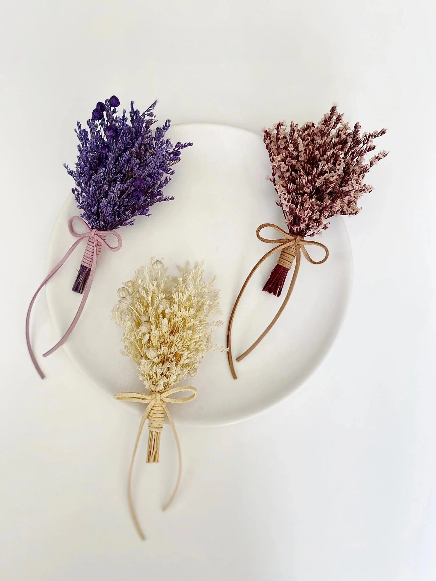 Multi-Color Dried Flower Boutonniere Collection – Rustic Wedding Keepsakes