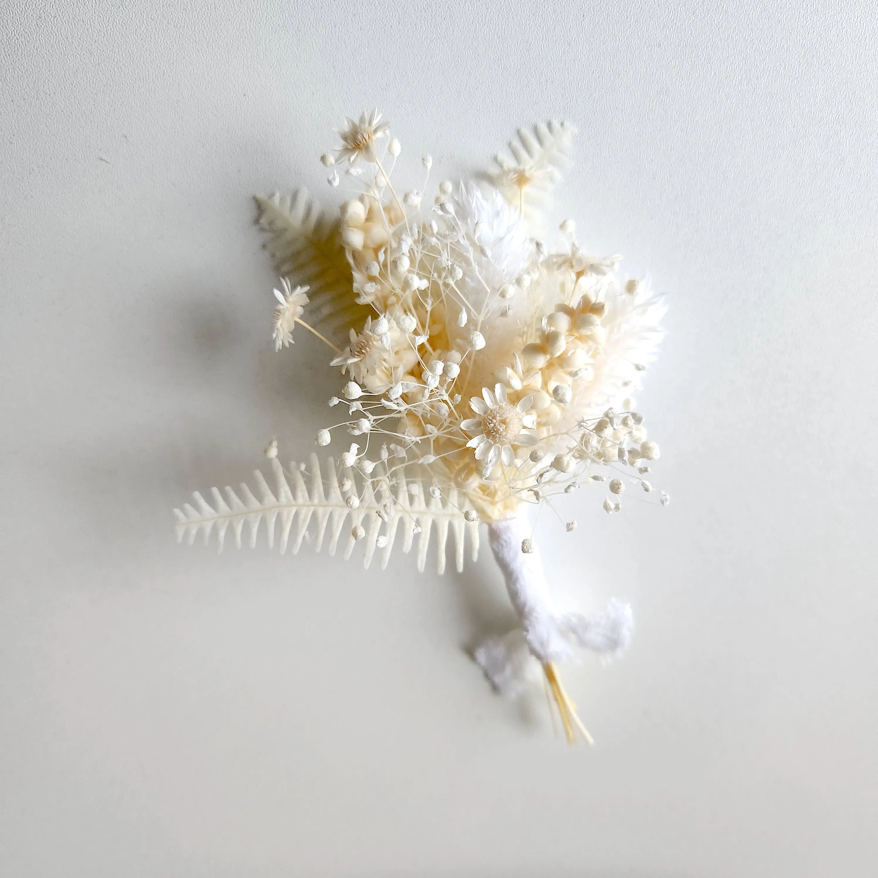 Neutral Colour Tone Boutonnieres, White and Green Dried Flower Buttonhole, Wedding Flowers