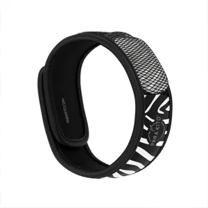 PARA'KITO Mosquito Insect & Bug Protection Wristband - Mosquito Stickers & Bug Spray Alternative - Summer Essentials, Beach Accessories, Hiking & Camping Essentials - Natural Essential Oils (Zebra)