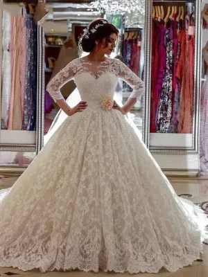 Scoop Neck Ball Gown Wedding Dress