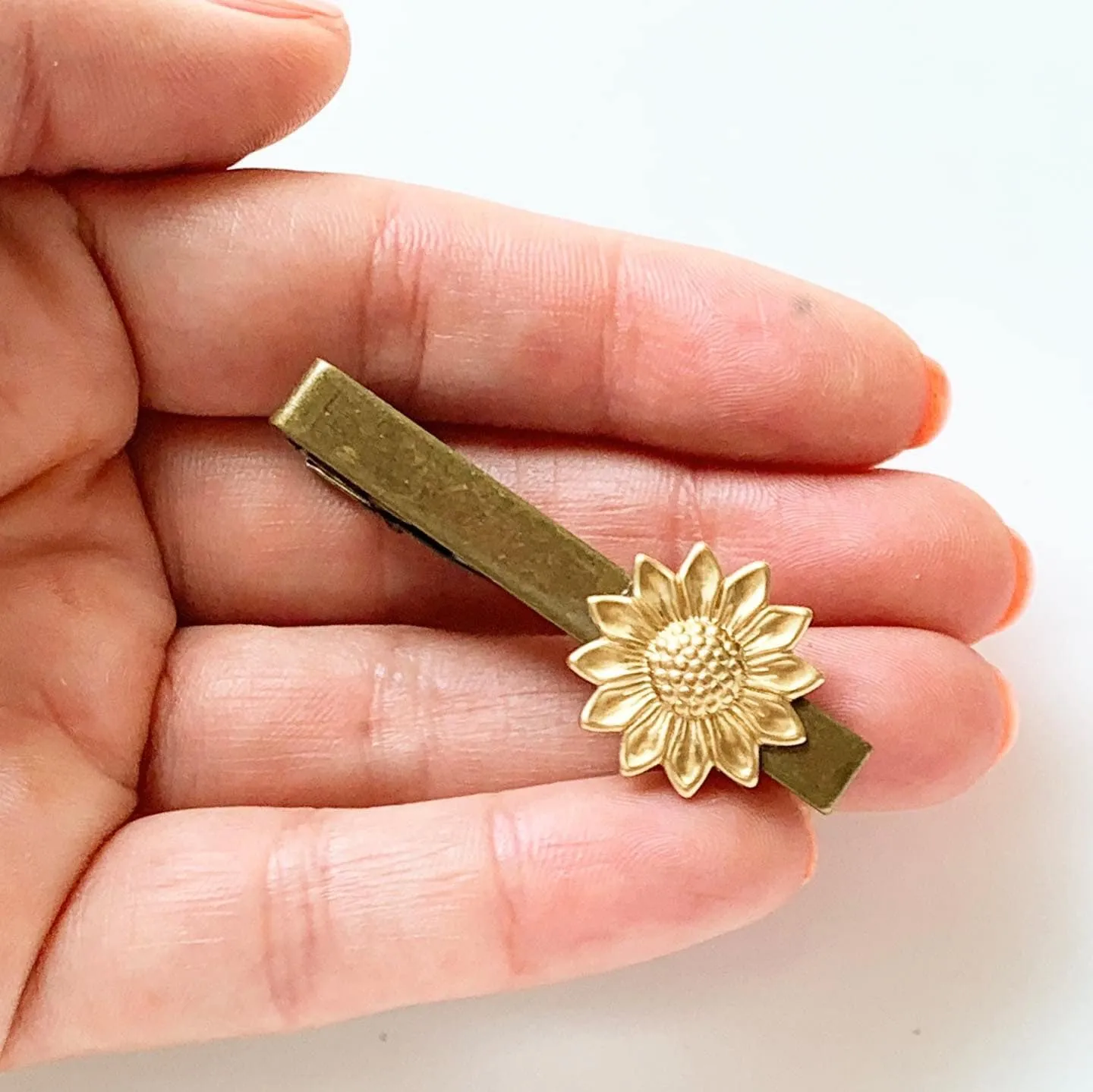 Sunflower Cufflinks and Tie Clip in Brass