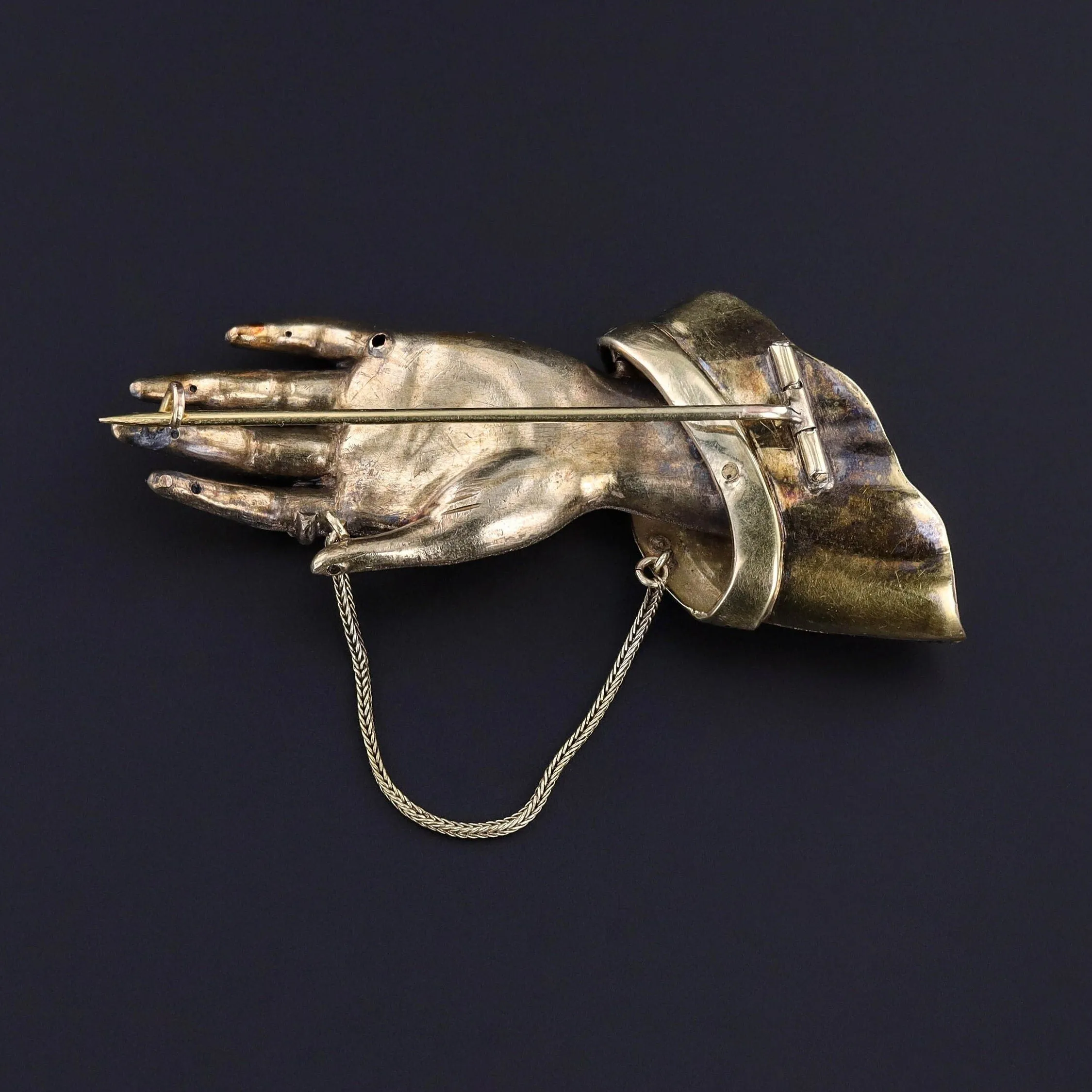 Victorian Hand Brooch of 14k Gold
