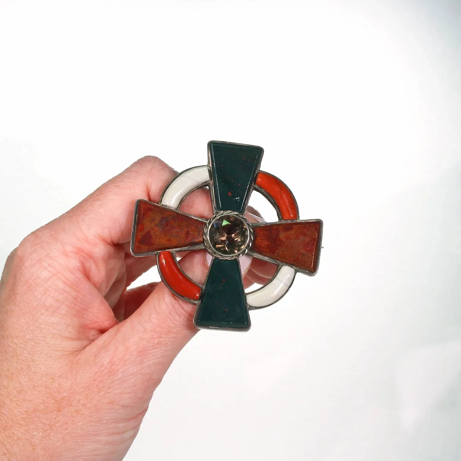Victorian Scottish Pebble Brooch Pin Agate Bloodstone Silver
