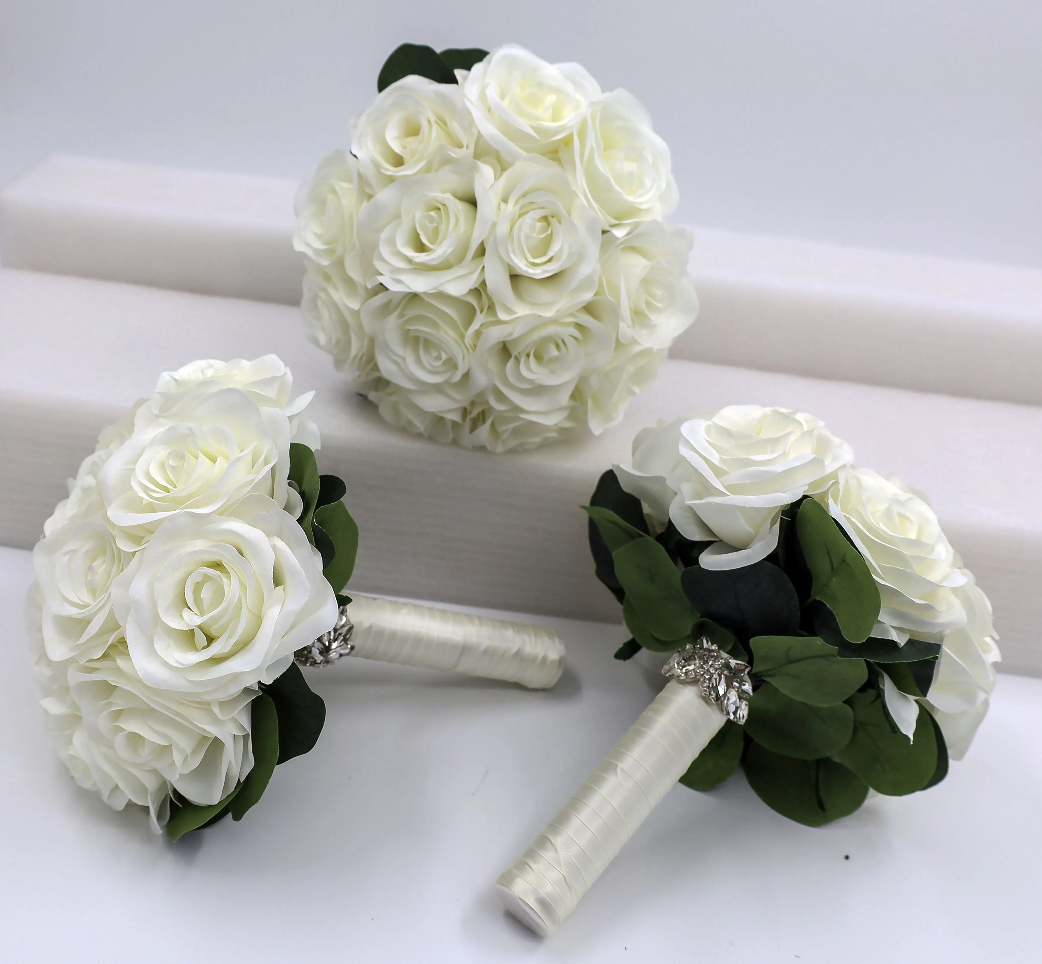 Wedding Bouquet Ivory Bridesmaids bouquets Wedding Flowers Rose Bridal Bouquet Artificial Wedding bouquets Silk Flowers Weddings