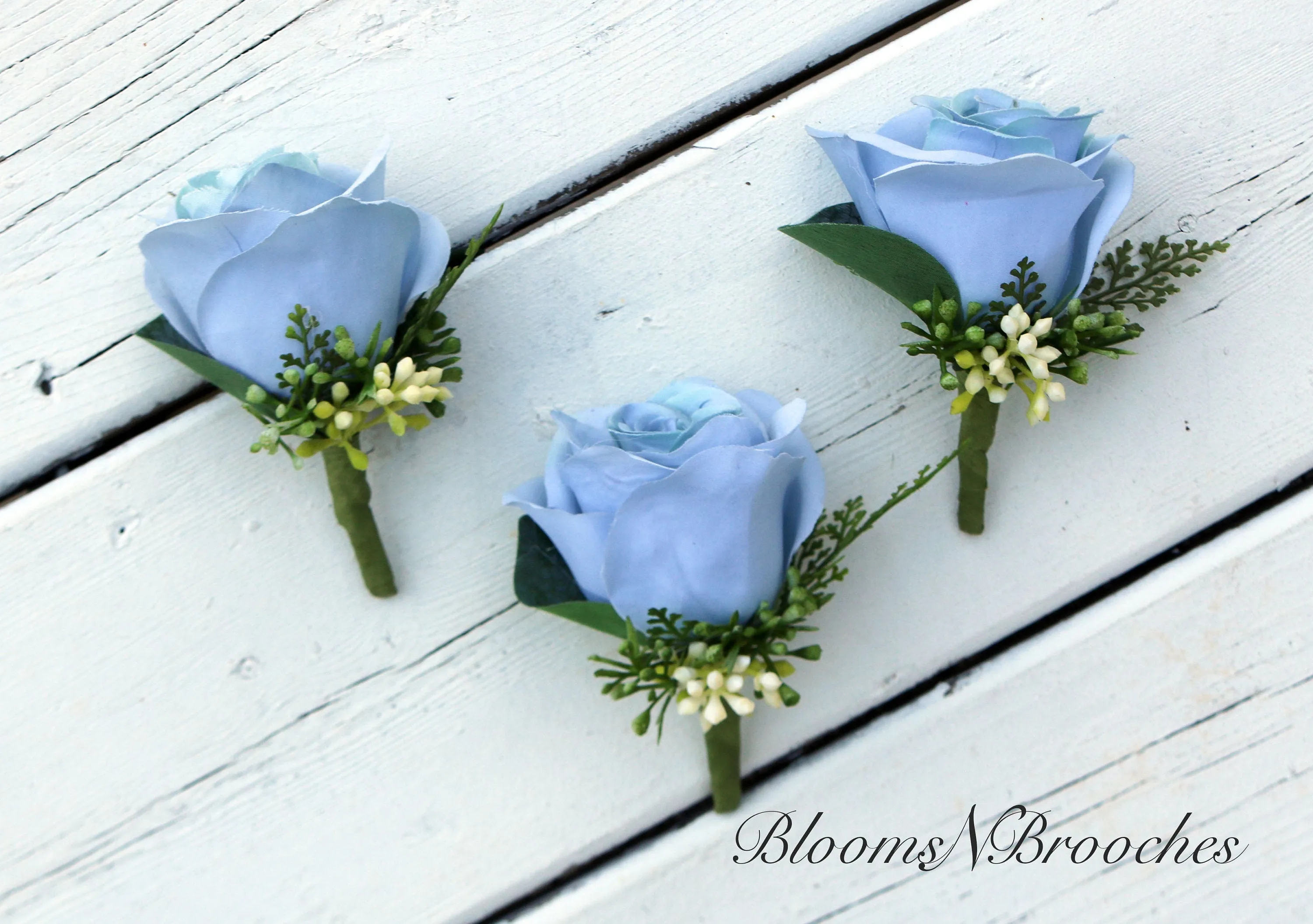 Wine Boutonnieres, Dusty Rose Boutonniere, Boutonniere for men, Wrist corsage,  wedding corsage, Prom flower, Grooms boutonniere