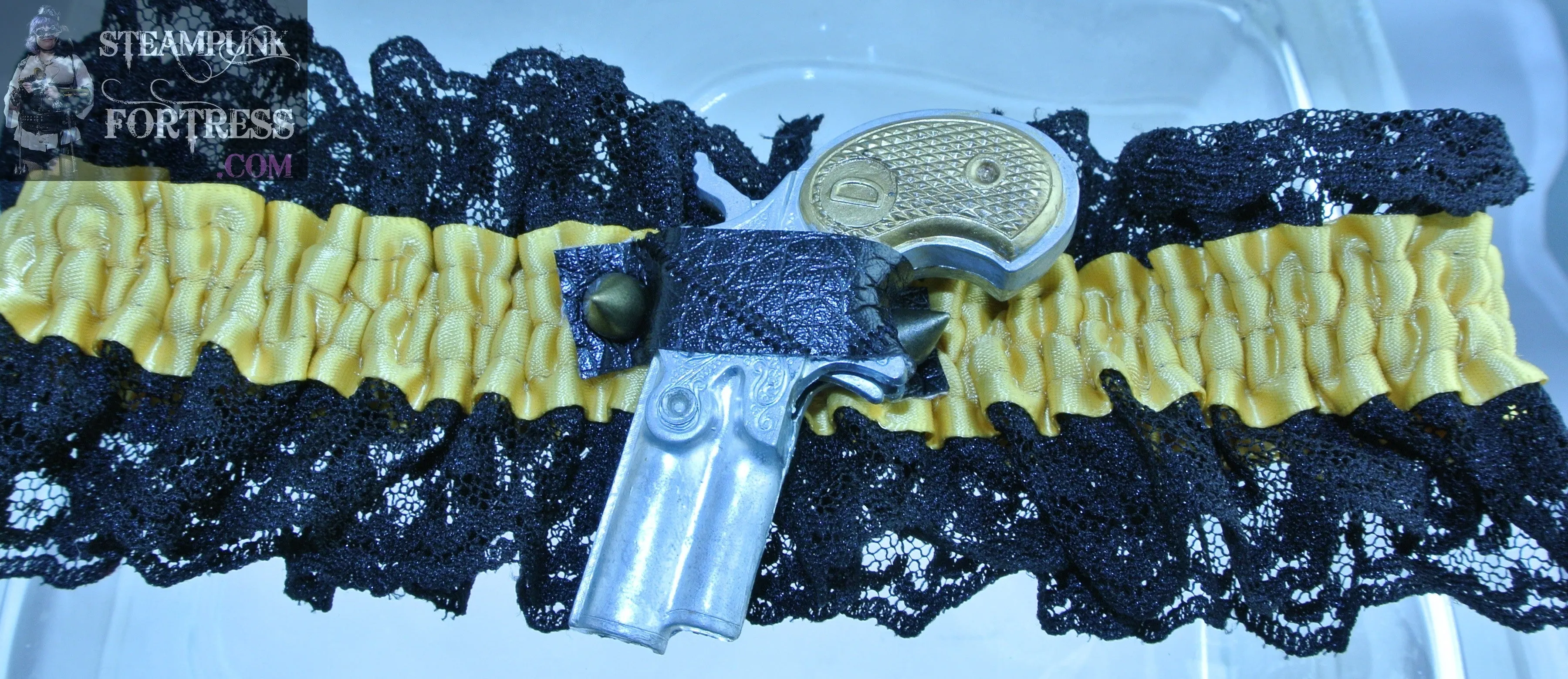 YELLOW XL PLUS GUN SILVER NICHOLS CAP GUN BRASS GOLD HANDLE BRASS STUDS SPIKES BLACK LACE GARTER WEDDING PIRATE HALLOWEEN COSPLAY COSTUME STARR WILDE STEAMPUNK FORTRESS